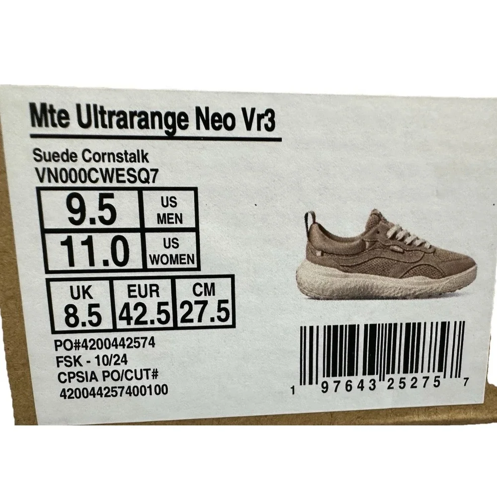 Vans Unisex MTE UltraRange Neo VR3 VN000CWESQ7 Suede Cornastalk MenSz 9.5 Wmn 11